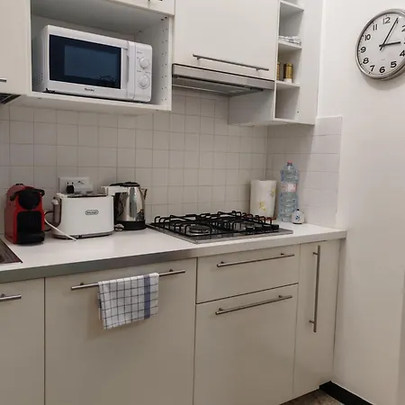 - A 5 Minuti, Wi-fi Veloce E Vino In Omaggio Apartamento
