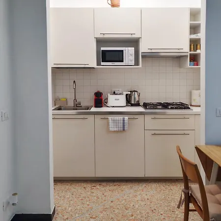 Apartman - A 5 Minuti, Wi-fi Veloce E Vino In Omaggio